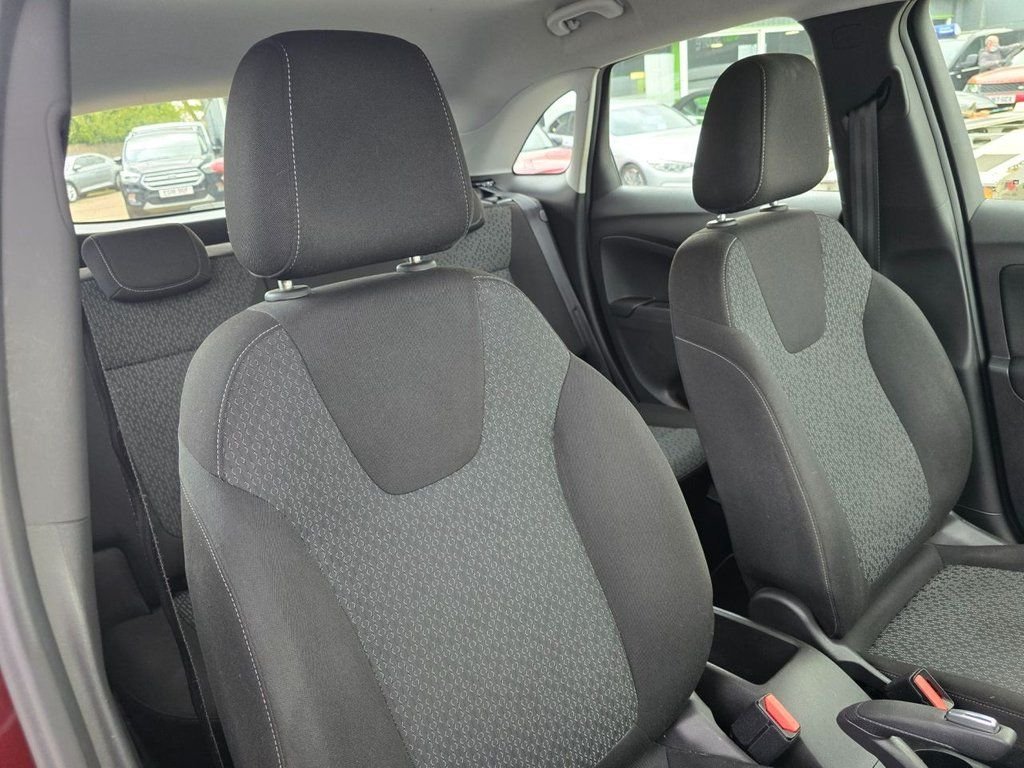 Used Vauxhall Crossland X 2017 for sale - 76634869: Photo 17