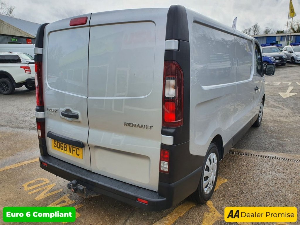 Used Renault Trafic 2018 for sale - 76634822: Photo 12