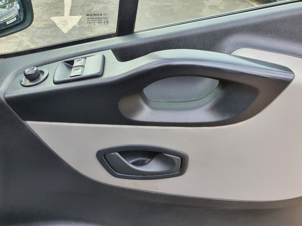Used Renault Trafic 2018 for sale - 76634822: Photo 23