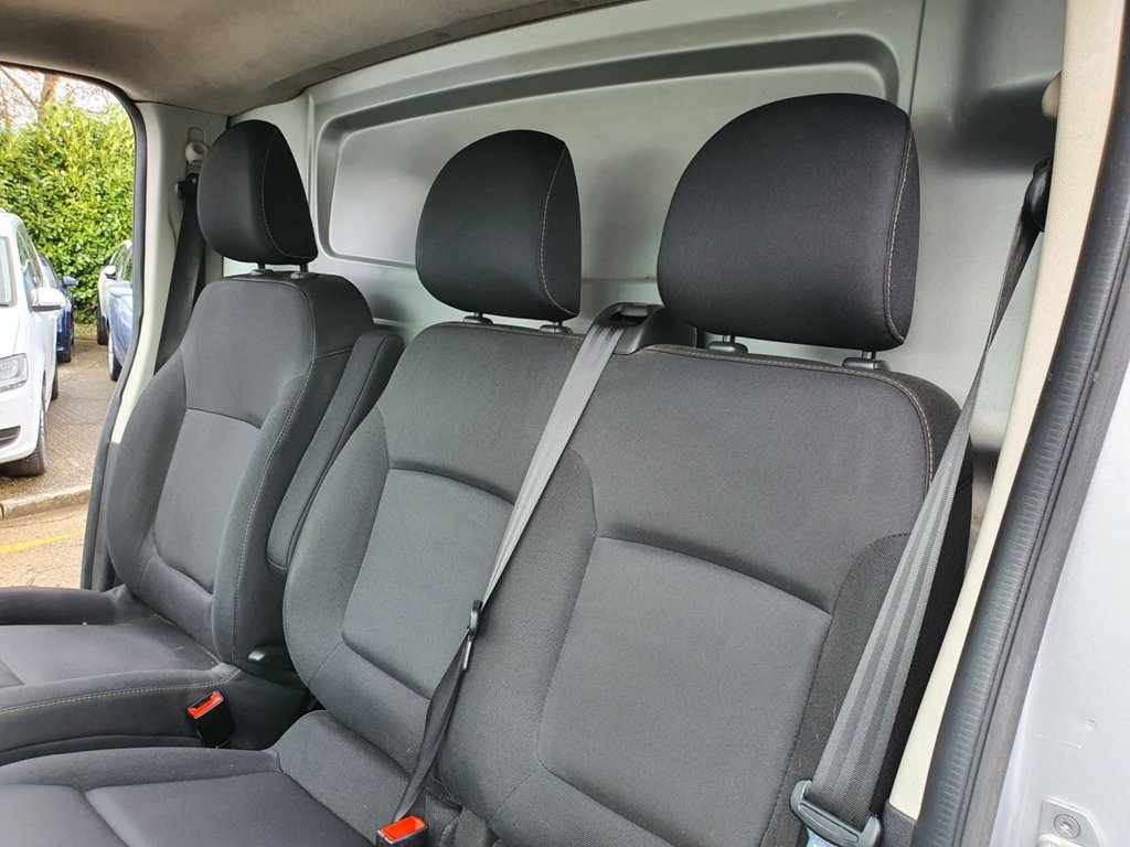 Used Renault Trafic 2018 for sale - 76634822: Photo 26