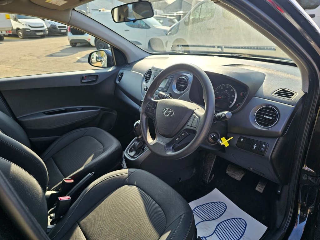 Used Hyundai i10 2018 for sale - 77748312: Photo 15