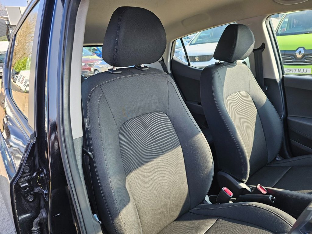 Used Hyundai i10 2018 for sale - 77748312: Photo 22