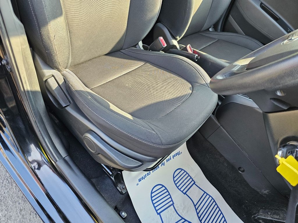 Used Hyundai i10 2018 for sale - 77748312: Photo 23