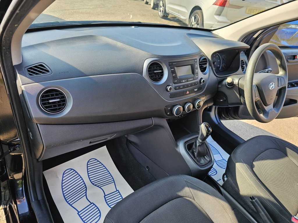 Used Hyundai i10 2018 for sale - 77748312: Photo 27