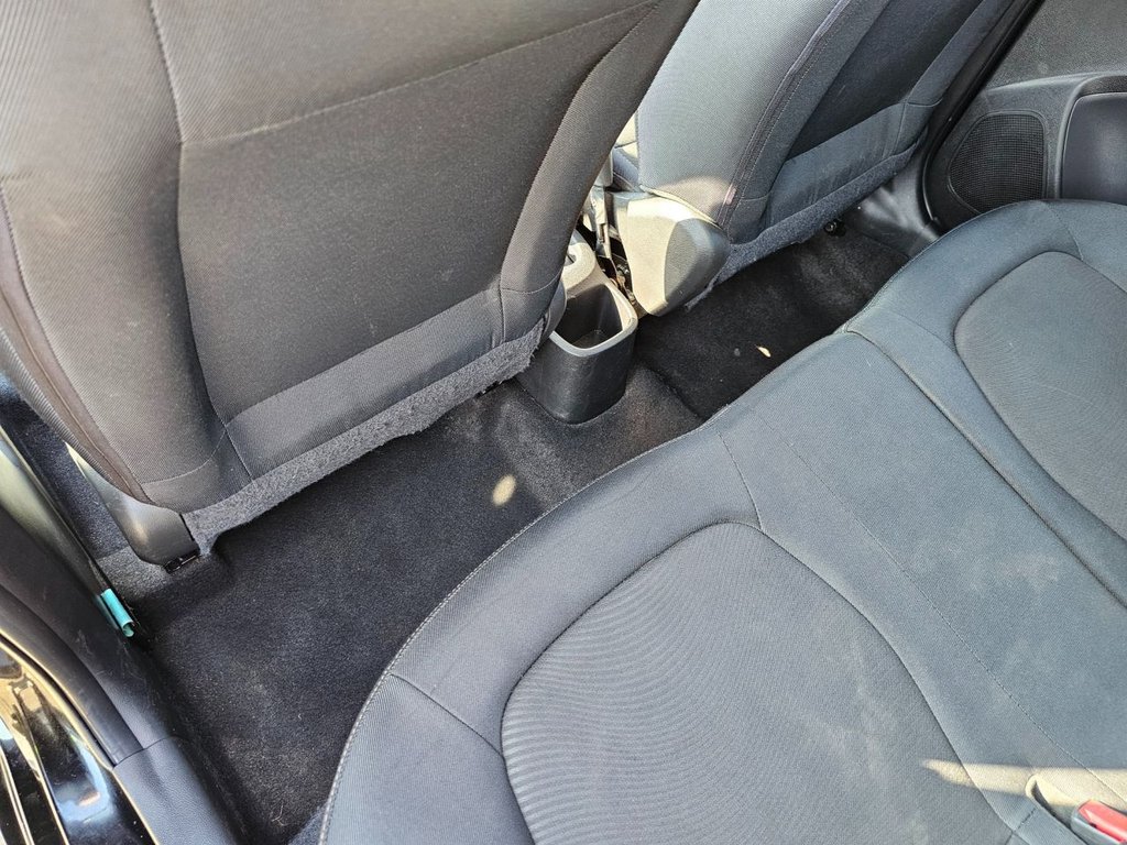 Used Hyundai i10 2018 for sale - 77748312: Photo 34