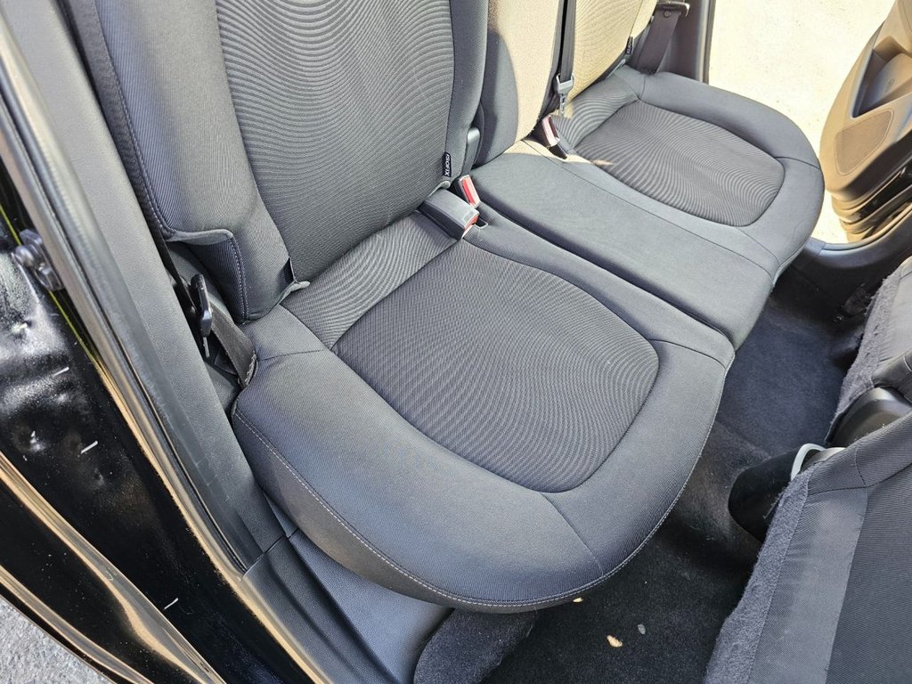 Used Hyundai i10 2018 for sale - 77748312: Photo 43