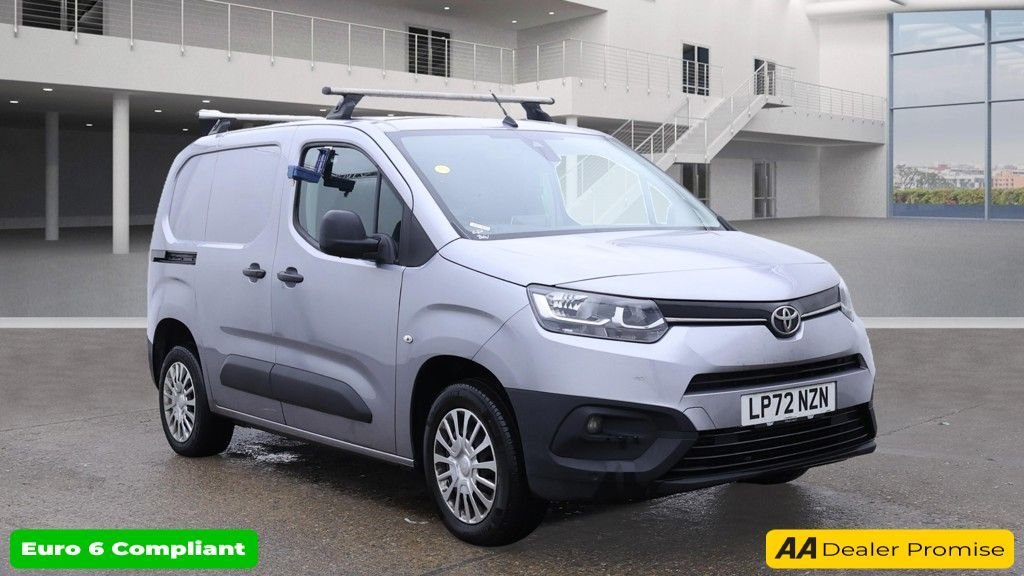 Used Toyota ProAce 2023 for sale - 76973735: Photo 1