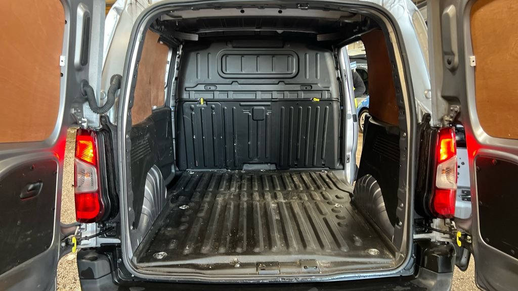 Used Toyota ProAce 2023 for sale - 76973735: Photo 7