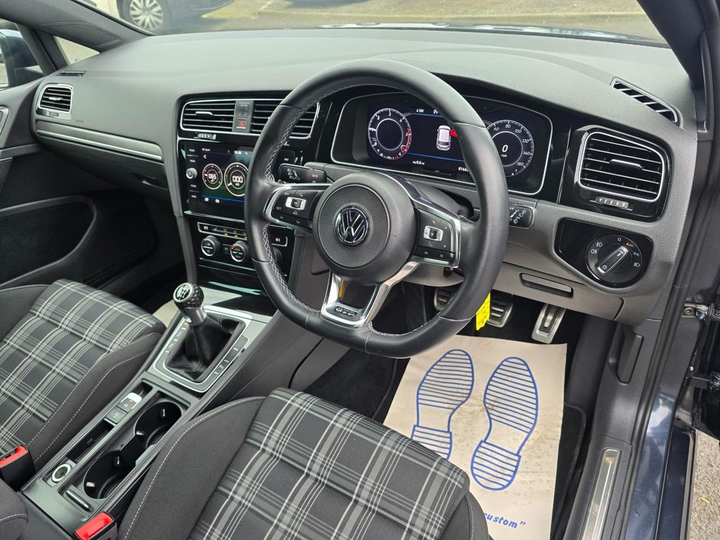 Used Volkswagen Golf 2018 for sale - 76634932: Photo 18