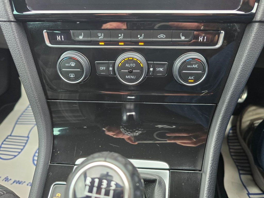 Used Volkswagen Golf 2018 for sale - 76634932: Photo 24