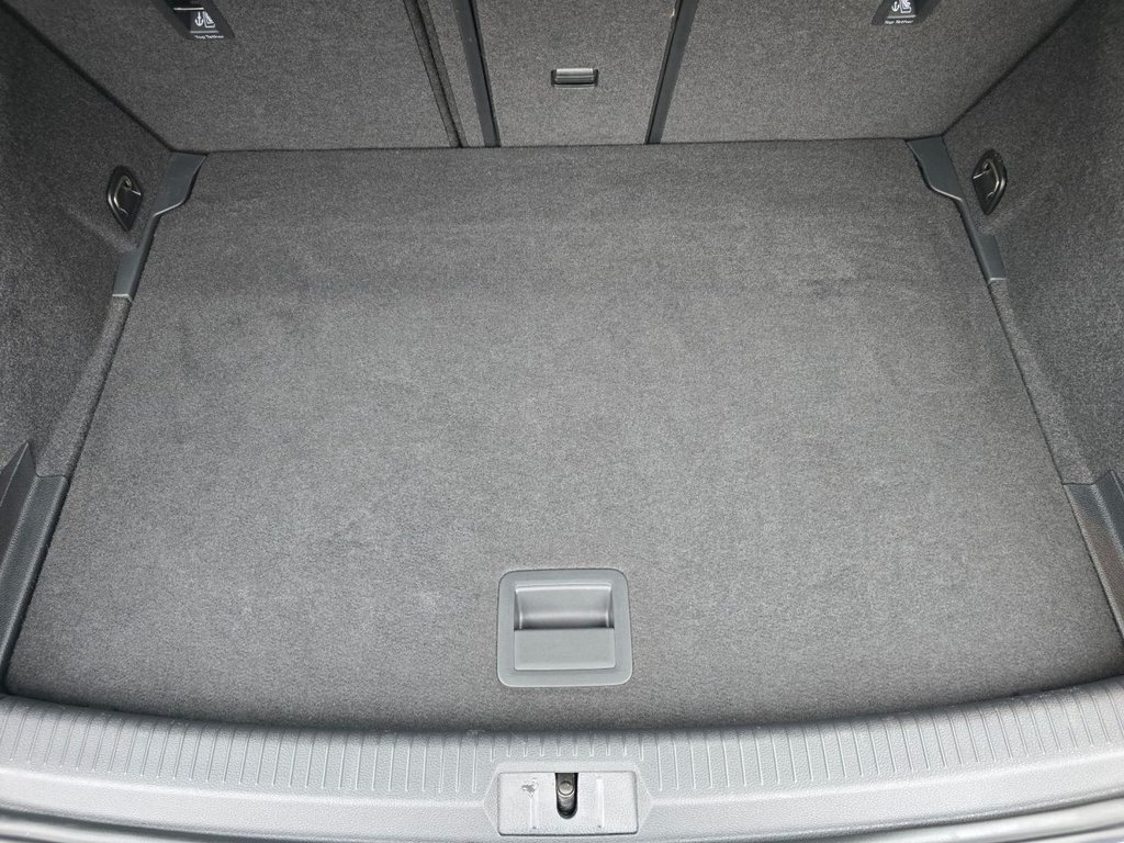 Used Volkswagen Golf 2018 for sale - 76634932: Photo 46