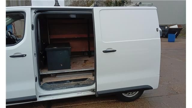 Used Peugeot Expert 2021 for sale - 76797930: Photo 10