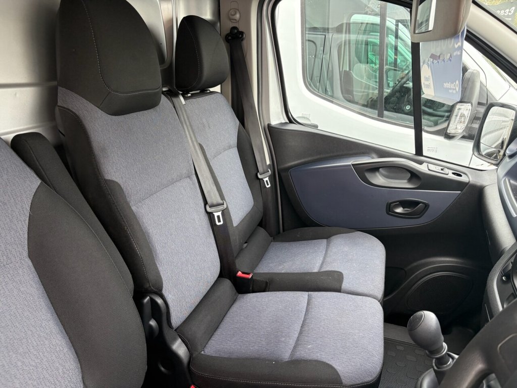 Used Vauxhall Vivaro 2018 for sale - 76634933: Photo 11