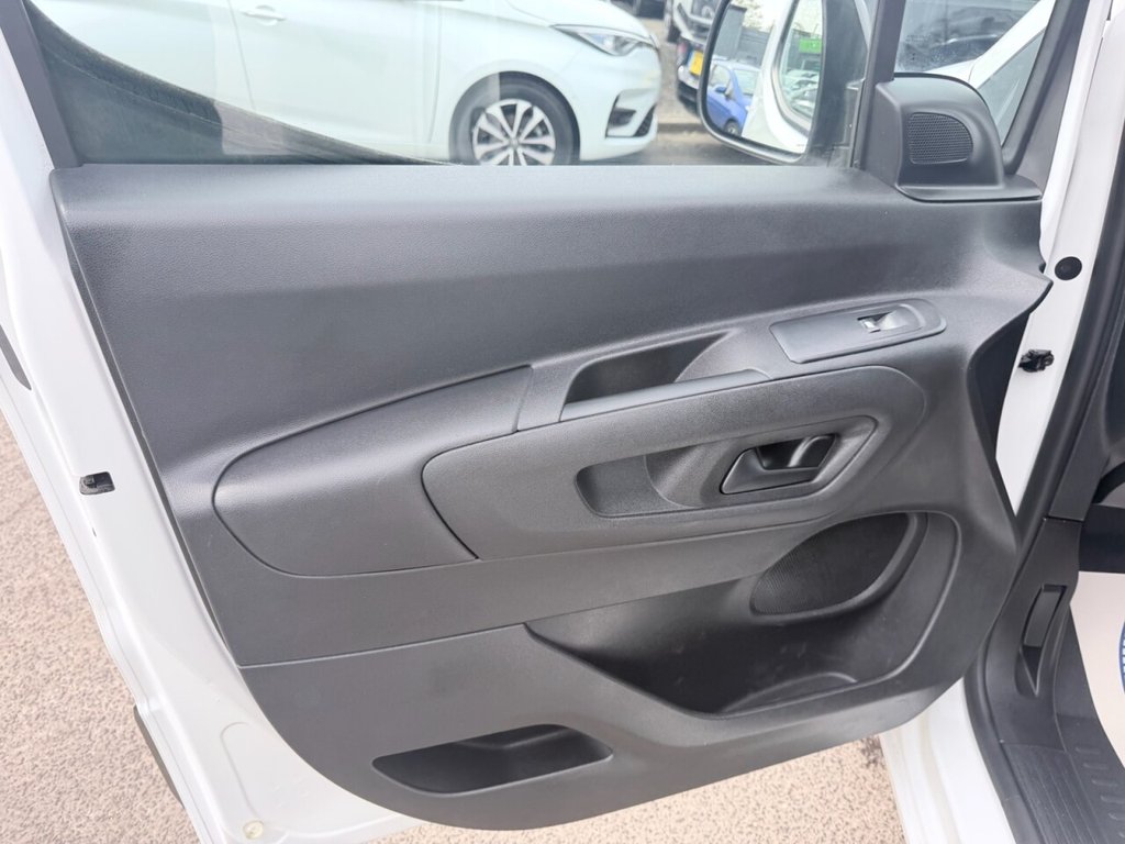 Used Peugeot Partner 2021 for sale - 78200135: Photo 23