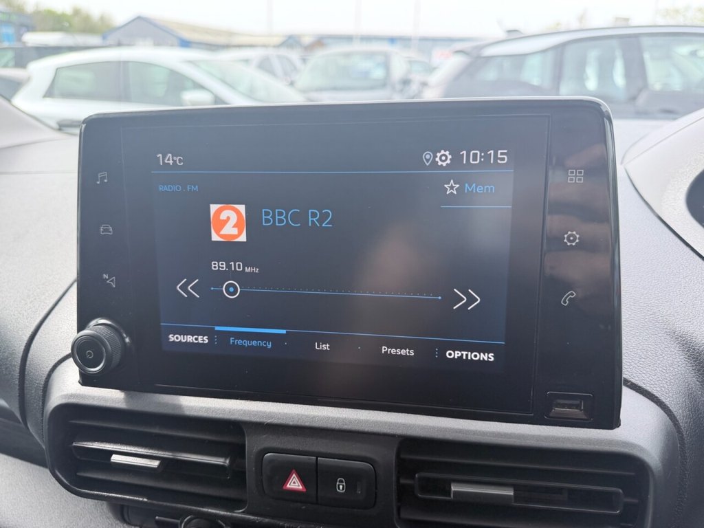 Used Peugeot Partner 2021 for sale - 78200135: Photo 28