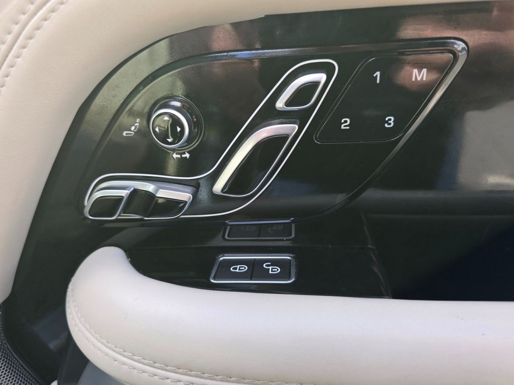 Used Land Rover Range Rover 2018 for sale - 76634843: Photo 34