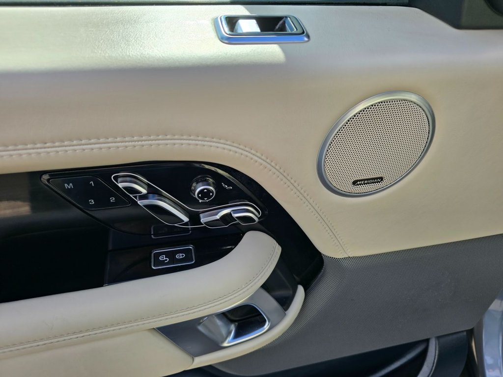 Used Land Rover Range Rover 2018 for sale - 76634843: Photo 42