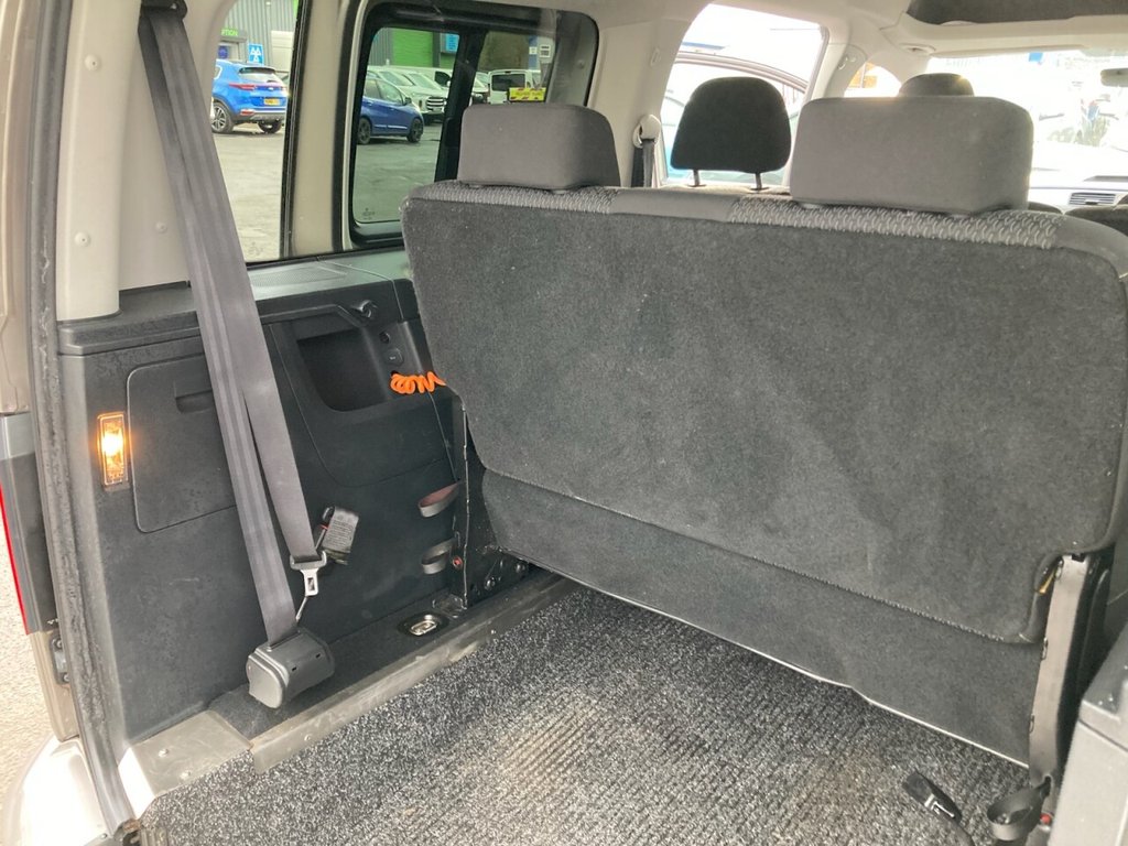 Used Volkswagen Caddy Maxi Life 2018 for sale - 77302305: Photo 47