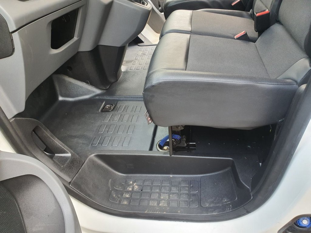 Used Vauxhall Vivaro 2019 for sale - 77383680: Photo 32
