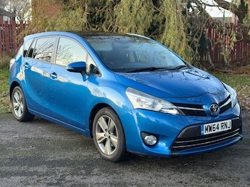 Used Toyota Verso 2014 for sale - 76640678: Photo