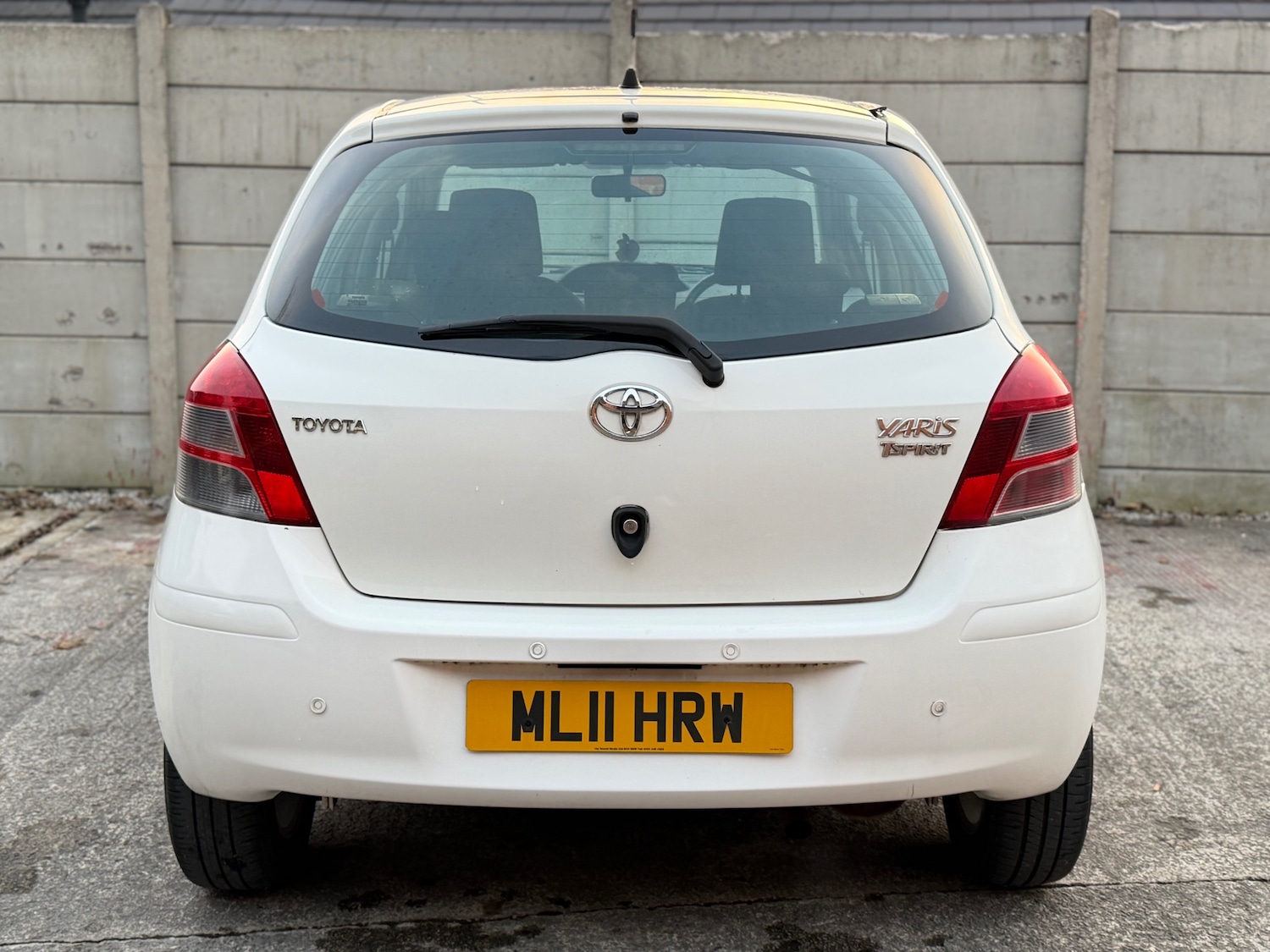 Used Toyota Yaris 2011 for sale - 76567863: Photo 10