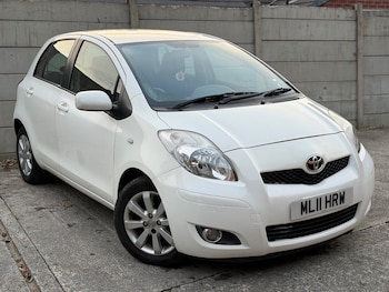 Used Toyota Yaris 2011 for sale - 76567863: Photo