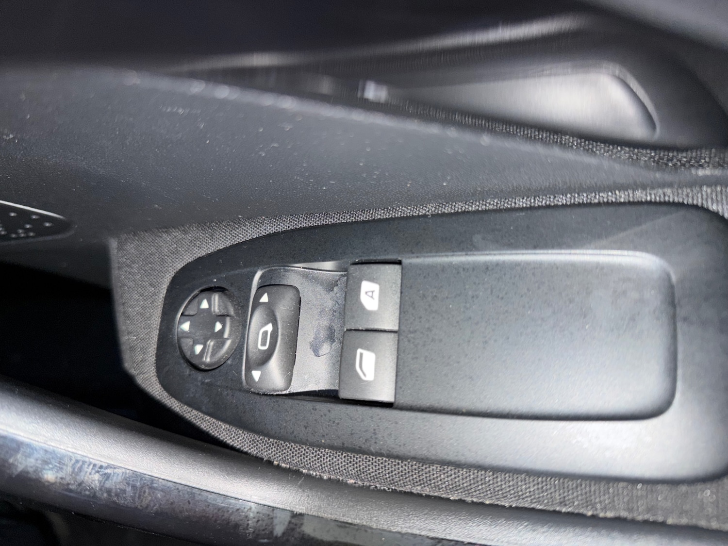 Used Peugeot 208 2016 for sale - 77160825: Photo 31