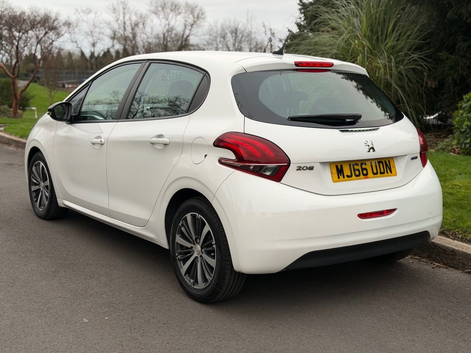 Used Peugeot 208 2016 for sale - 77160825: Photo 5