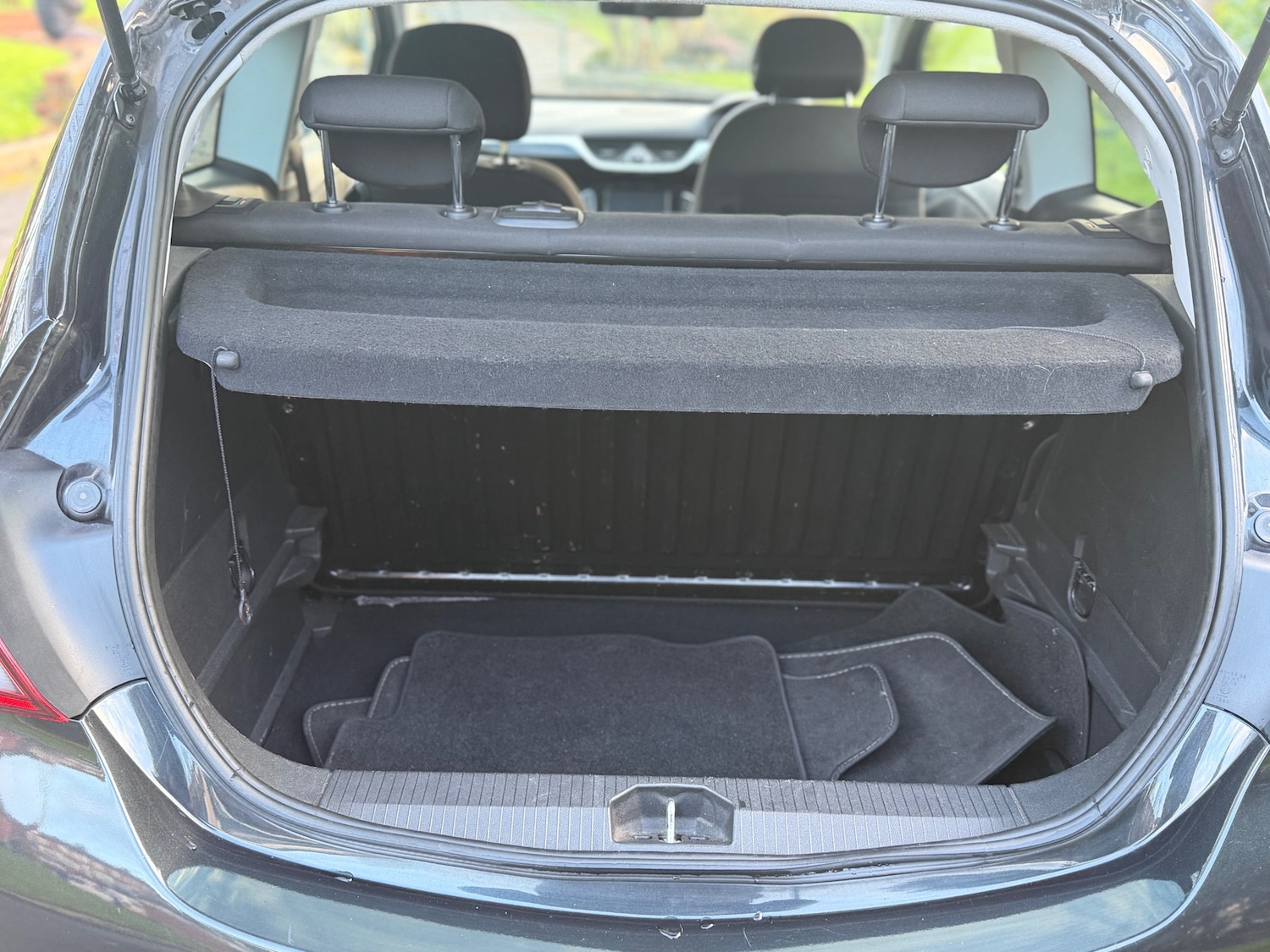 Used Vauxhall Corsa 2016 for sale - 77370531: Photo 11