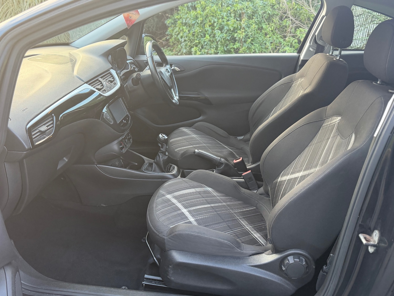 Used Vauxhall Corsa 2016 for sale - 77370531: Photo 7