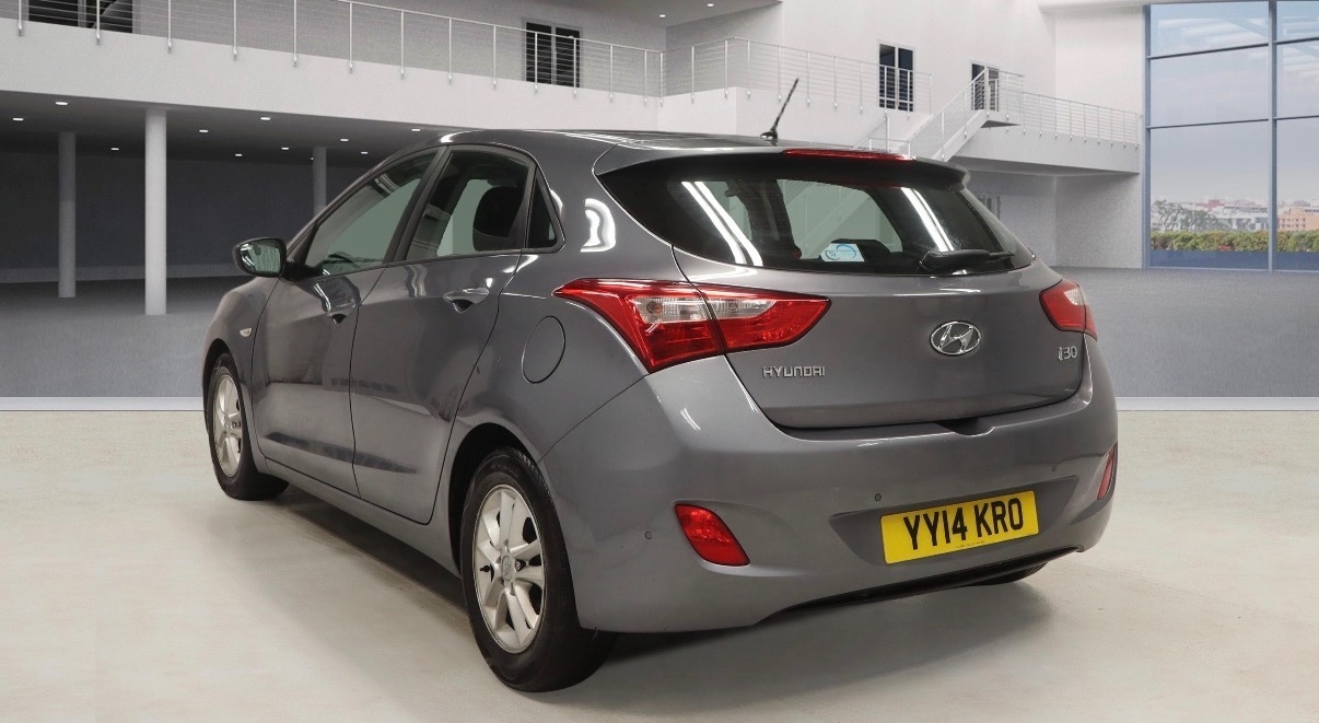Used Hyundai i30 2014 for sale - 77024347: Photo 3