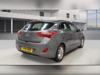 Used Hyundai i30 2014 for sale - 77024347: Photo
