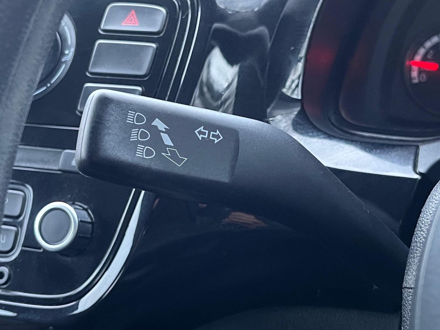 Used Volkswagen up! 2014 for sale - 76748693: Photo 23