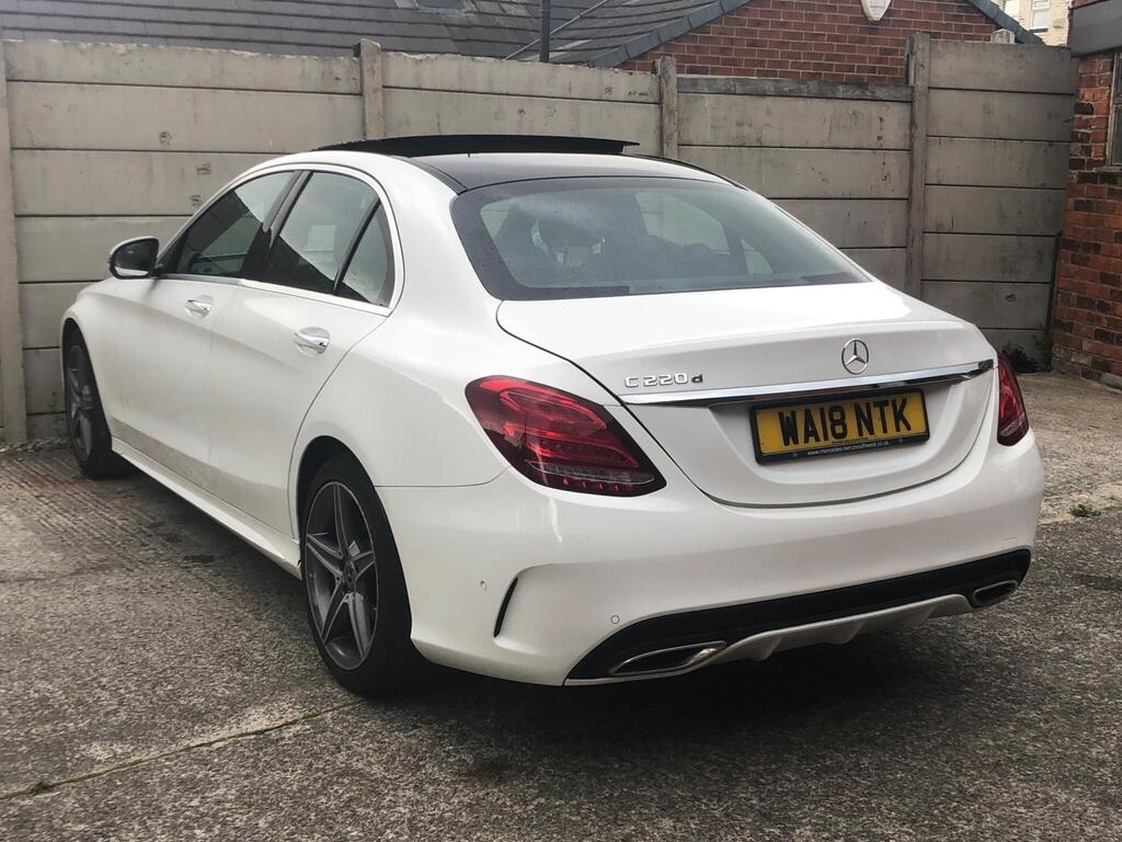 Used Mercedes-Benz C Class 2018 for sale - 76707371: Photo 5
