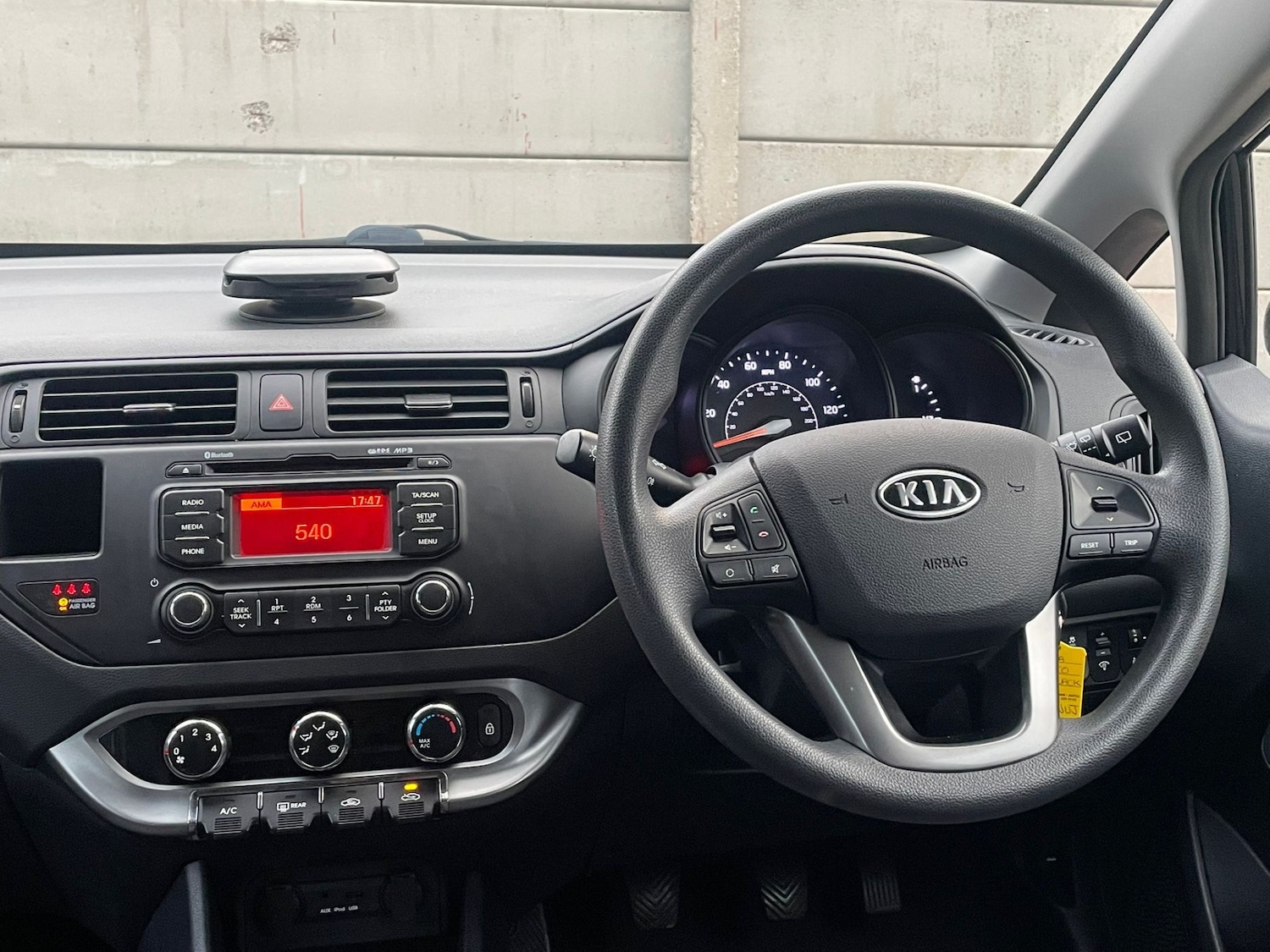Used Kia Rio 2012 for sale - 76329613: Photo 13