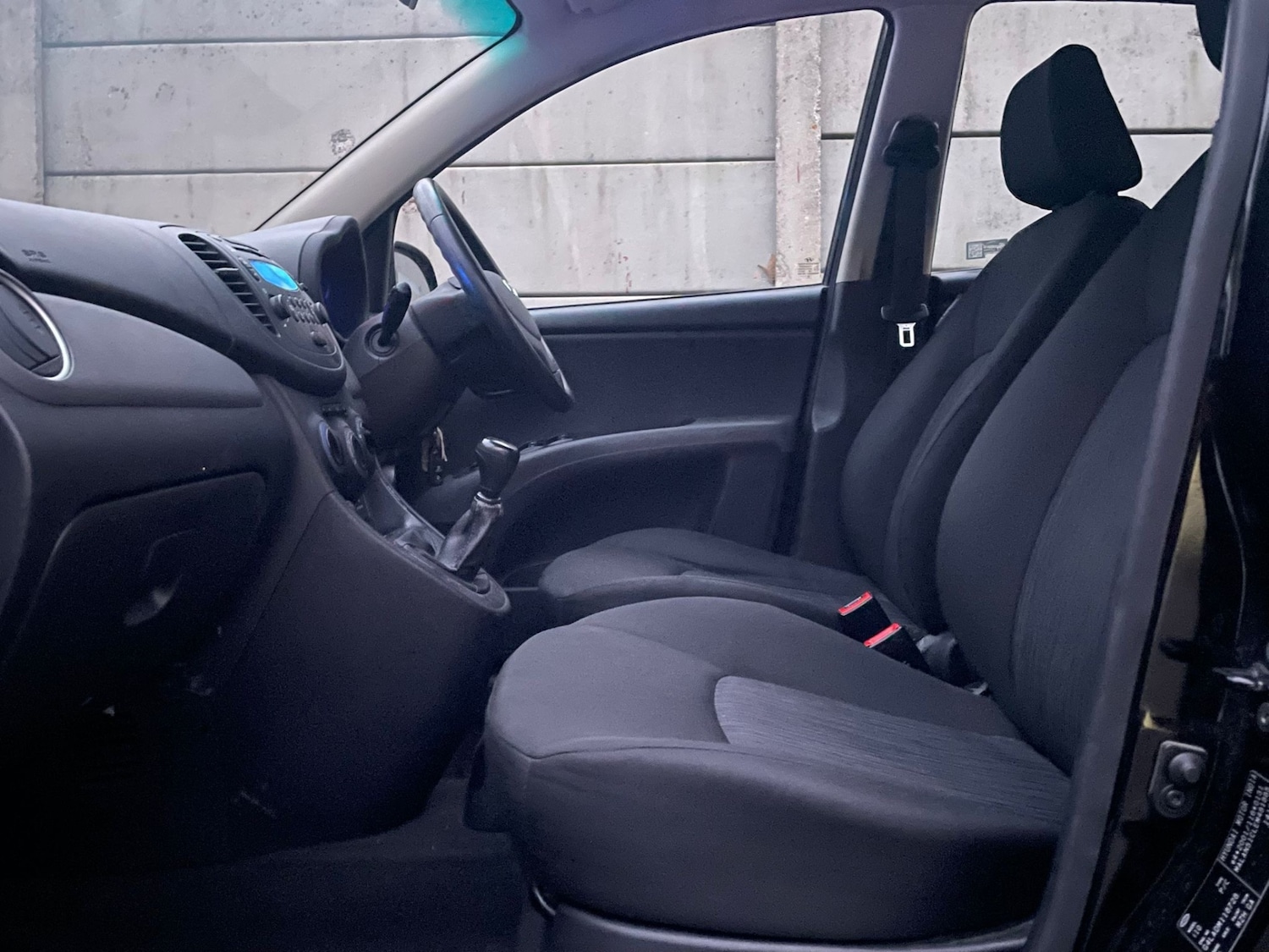 Used Hyundai i10 2013 for sale - 76534155: Photo 13