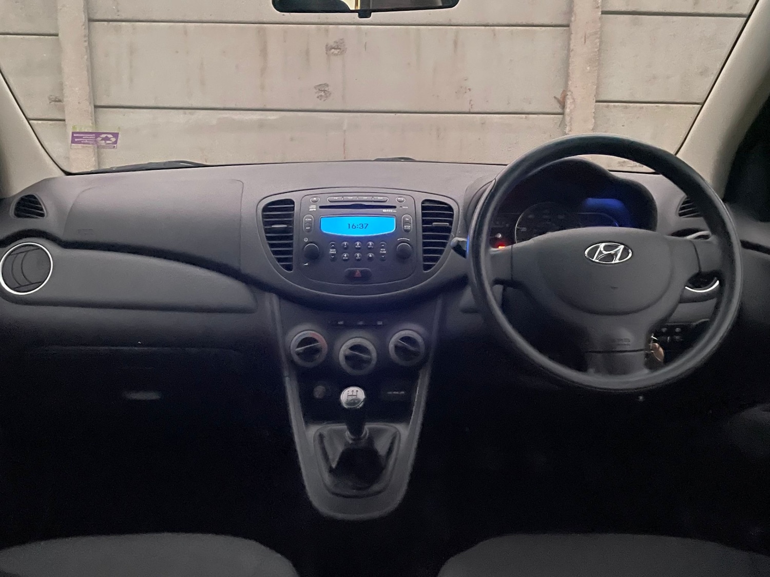 Used Hyundai i10 2013 for sale - 76534155: Photo 9