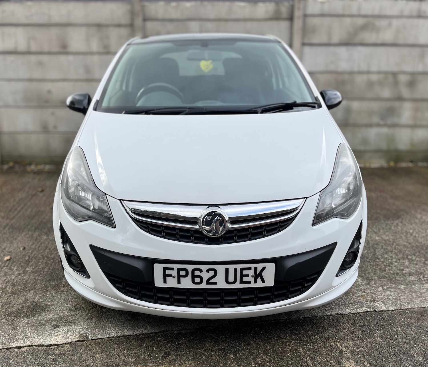 Used Vauxhall Corsa 2012 for sale - 76355359: Photo 3
