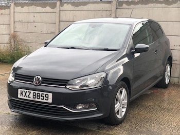 Used Volkswagen Polo 2017 for sale - 76361544: Photo