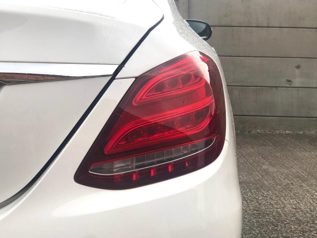 Used Mercedes-Benz C Class 2018 for sale - 76361543: Photo 17