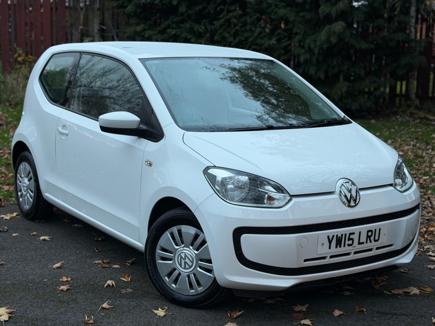 Used Volkswagen up! 2015 for sale - 76518109: Photo 1