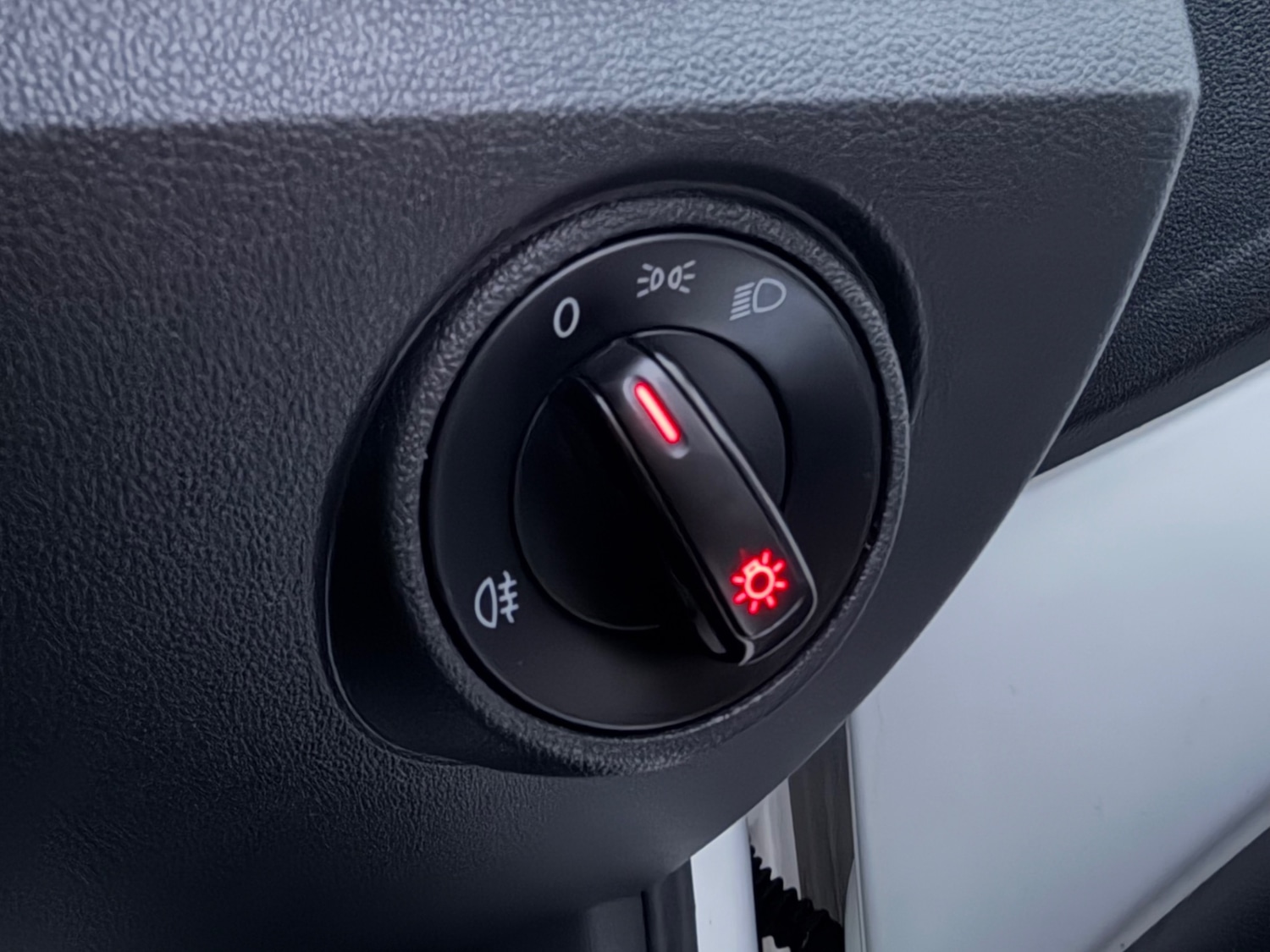 Used Volkswagen up! 2015 for sale - 76518109: Photo 19