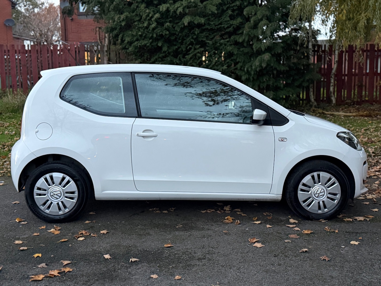 Used Volkswagen up! 2015 for sale - 76518109: Photo 23