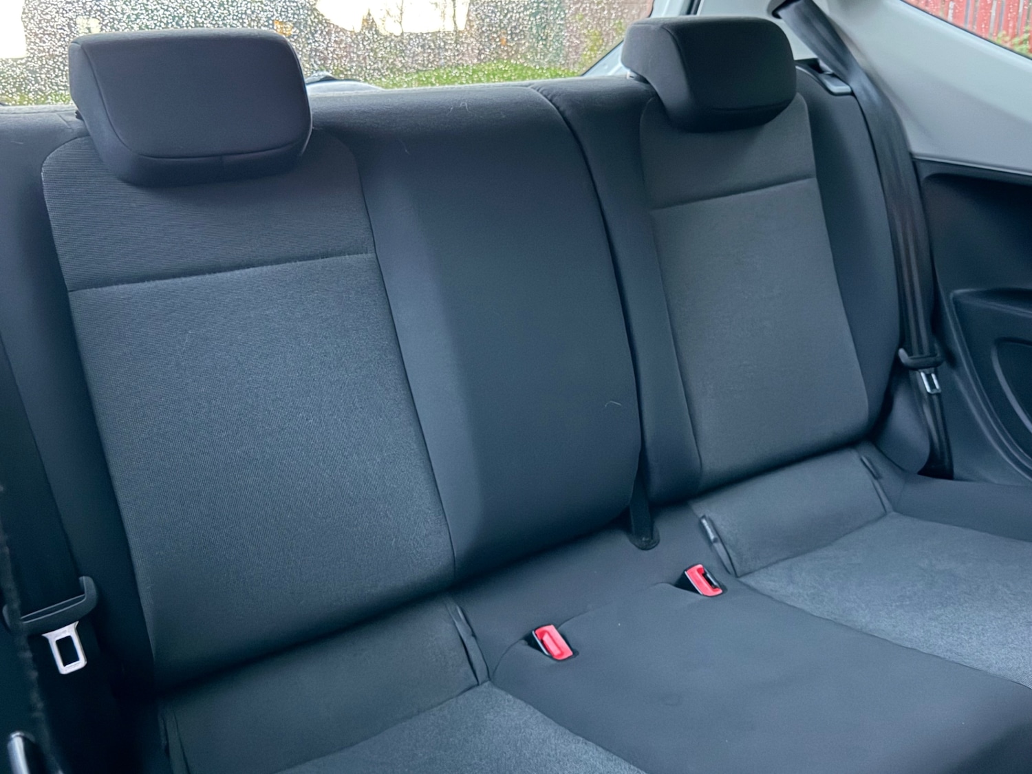 Used Volkswagen up! 2015 for sale - 76518109: Photo 28