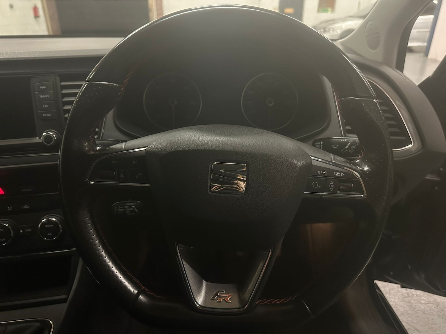 Used SEAT Leon 2016 for sale - 76975405: Photo 11