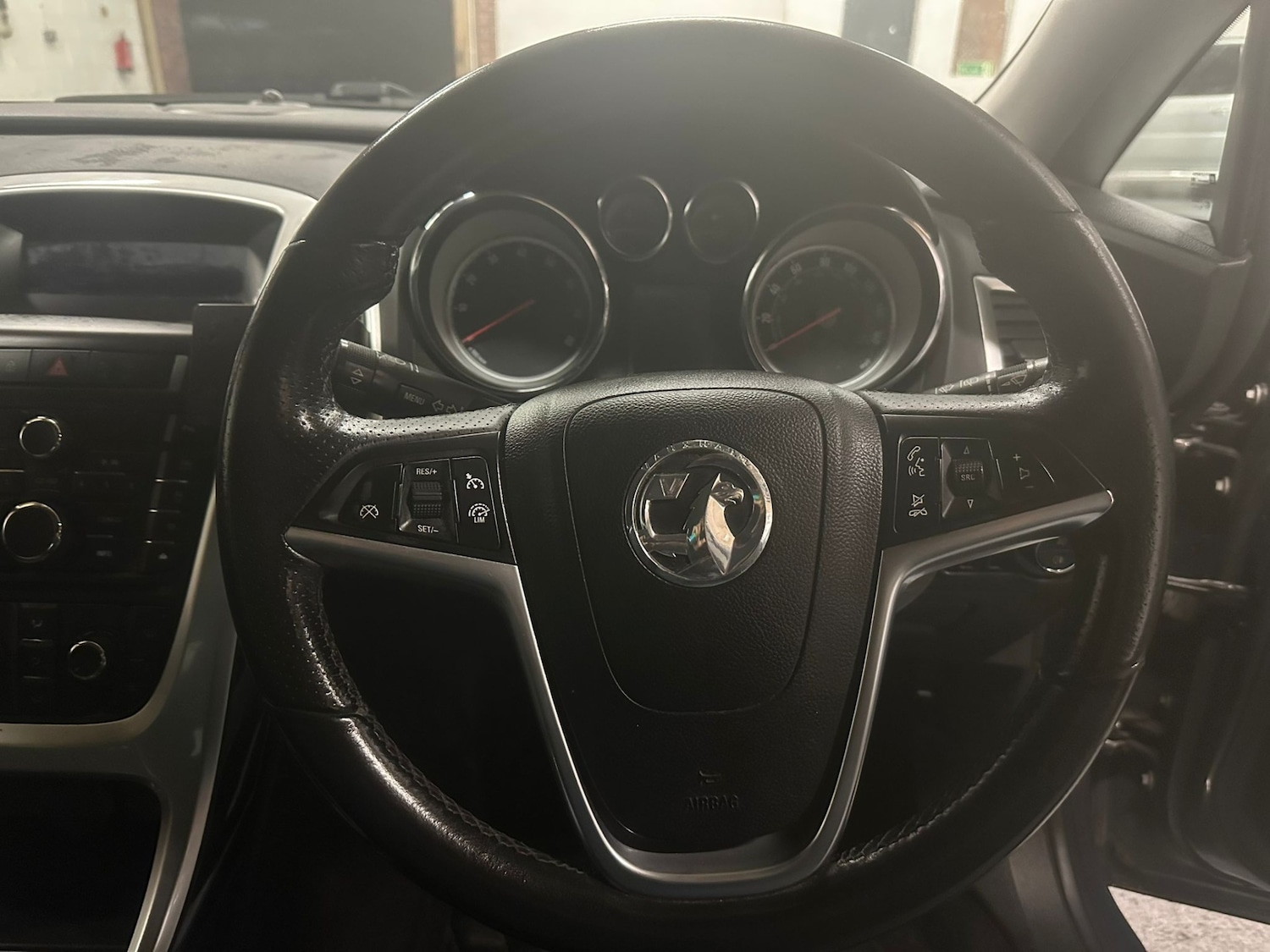 Used Vauxhall Astra 2012 for sale - 76975401: Photo 10