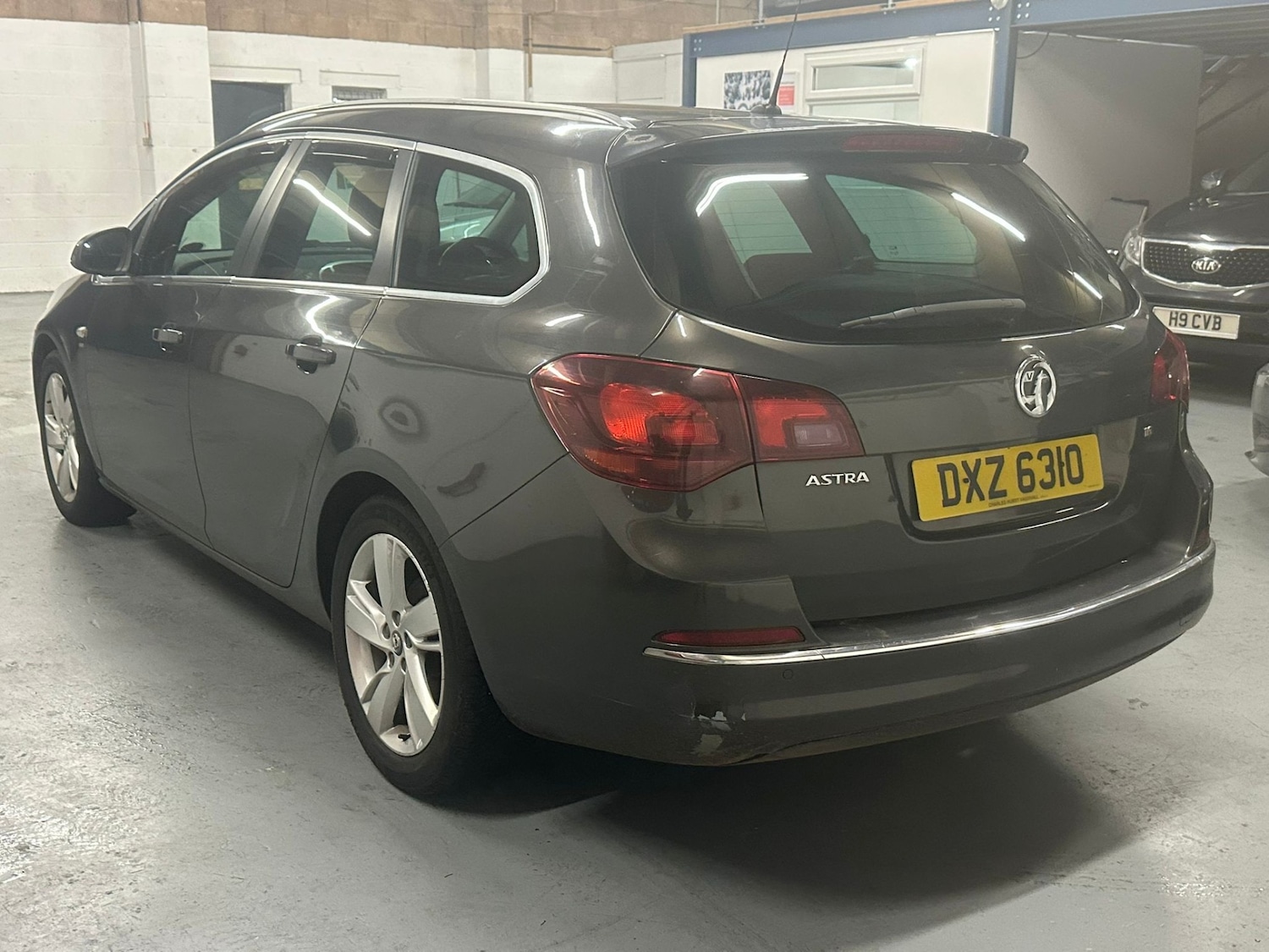 Used Vauxhall Astra 2012 for sale - 76975401: Photo 17