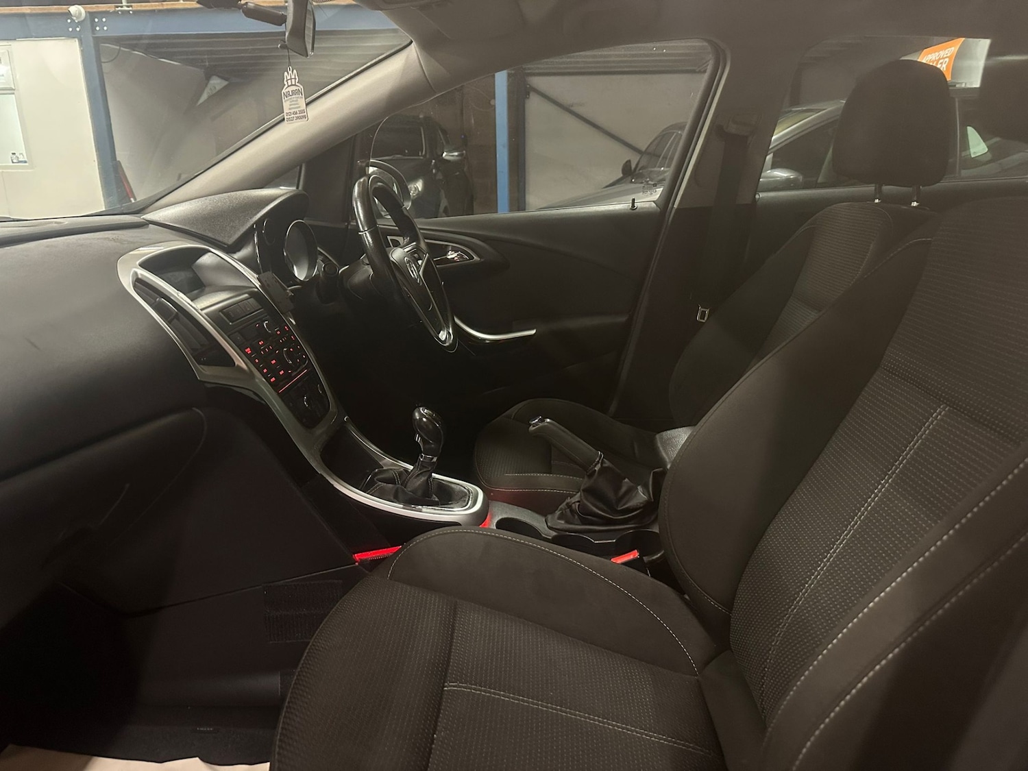 Used Vauxhall Astra 2012 for sale - 76975401: Photo 7