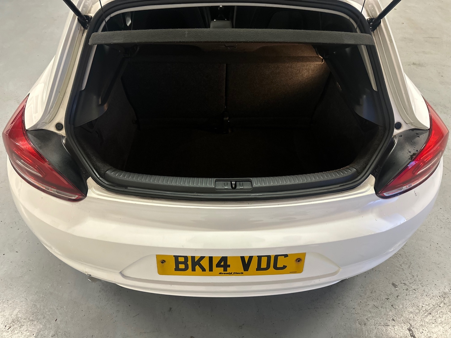 Used Volkswagen Scirocco 2014 for sale - 77340306: Photo 14