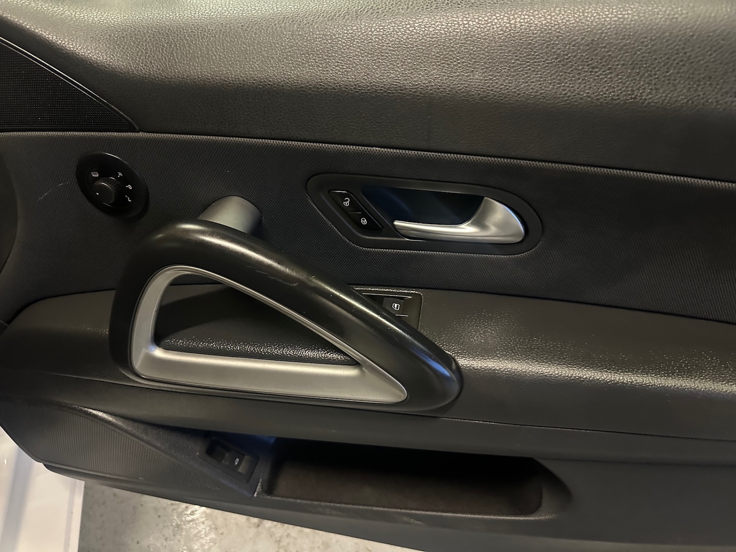 Used Volkswagen Scirocco 2014 for sale - 77340306: Photo 6